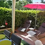 公寓 Romantisme Et Glamour 2 Avec , Clim Et Jardin