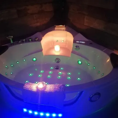 Romantisme Et Glamour 2 Avec , Clim Et Jardin Apartamento