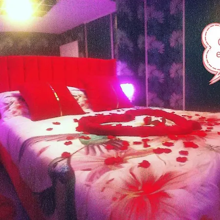 شقة Romantisme Et Glamour 2 Avec , Clim Et Jardin *