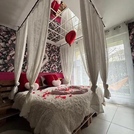 شقة Romantisme Et Glamour 2 Avec , Clim Et Jardin