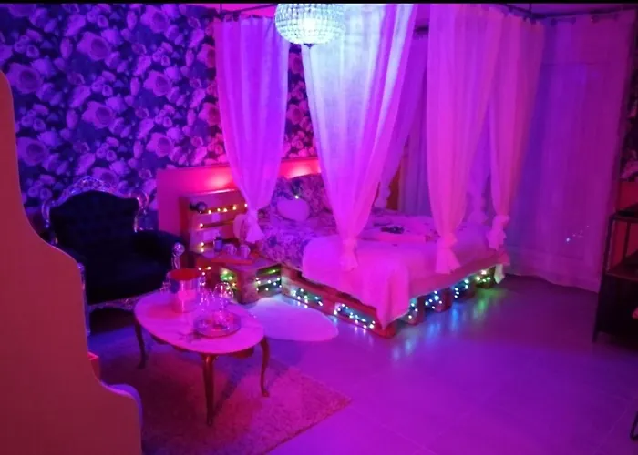 Romantisme Et Glamour 2 Avec , Clim Et Jardin アパート