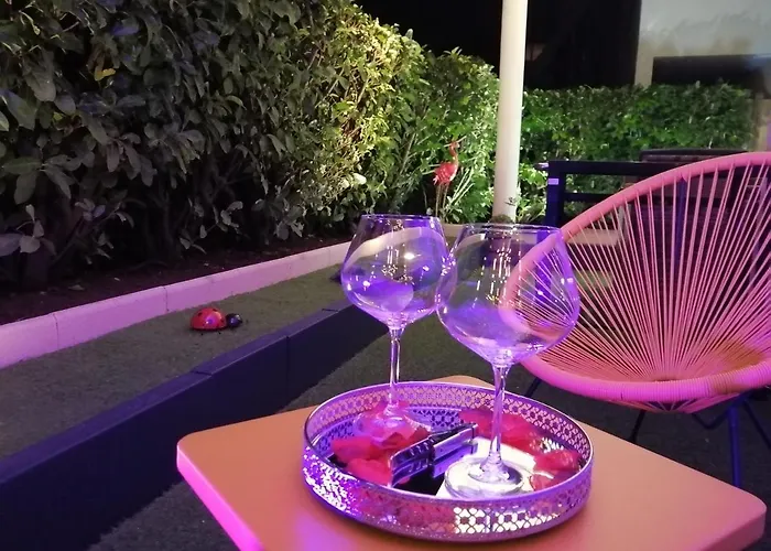 Romantisme Et Glamour 2 Avec , Clim Et Jardin *